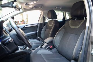 Citroen C4 2017 1.2 e-THP 110hp Millenium (Navi)-thumb-16
