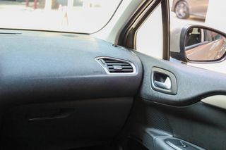 Citroen C4 2017 1.2 e-THP 110hp Millenium (Navi)-thumb-13