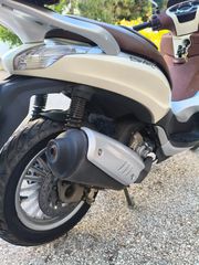 Piaggio Beverly 300i 2013-thumb-2