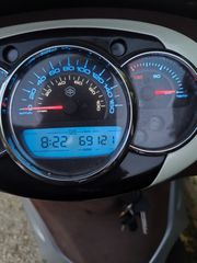Piaggio Beverly 300i 2013-thumb-1