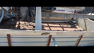 Καρότσα Ανατροπή τρείς μεριές