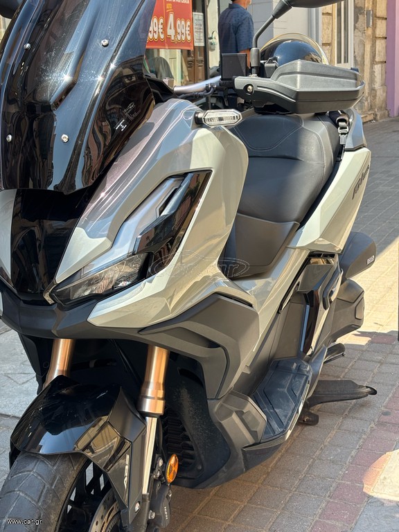 Honda ADV 350 2024