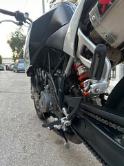 KTM 2010 Super Duke 990-thumb-2