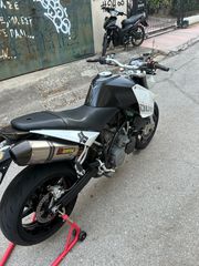 KTM 2010 Super Duke 990-thumb-7