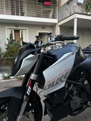 KTM 2010 Super Duke 990-thumb-8