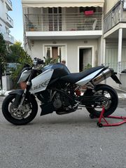 KTM 2010 Super Duke 990-thumb-11
