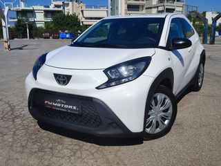 Toyota Aygo (X) 2022 'X-PLAY,-ΟΘΟΝΗ-ΚΑΜΕΡΑ-O ΤΕΛΗ-BOOK SERVICE-thumb-1