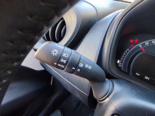 Toyota Aygo (X) 2022 'X-PLAY,-ΟΘΟΝΗ-ΚΑΜΕΡΑ-O ΤΕΛΗ-BOOK SERVICE-thumb-41