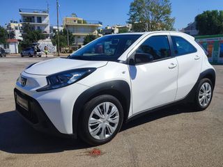 Toyota Aygo (X) 2022 'X-PLAY,-ΟΘΟΝΗ-ΚΑΜΕΡΑ-O ΤΕΛΗ-BOOK SERVICE-thumb-26