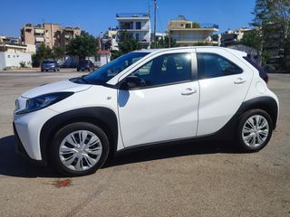 Toyota Aygo (X) 2022 'X-PLAY,-ΟΘΟΝΗ-ΚΑΜΕΡΑ-O ΤΕΛΗ-BOOK SERVICE-thumb-24