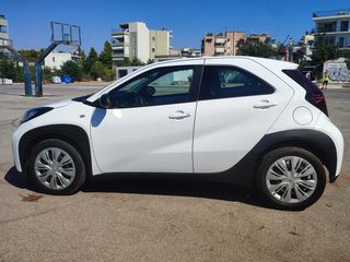 Toyota Aygo (X) 2022 'X-PLAY,-ΟΘΟΝΗ-ΚΑΜΕΡΑ-O ΤΕΛΗ-BOOK SERVICE-thumb-22