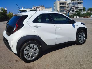 Toyota Aygo (X) 2022 'X-PLAY,-ΟΘΟΝΗ-ΚΑΜΕΡΑ-O ΤΕΛΗ-BOOK SERVICE-thumb-12