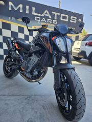KTM 890 Duke 2022 AKRAPOVIC