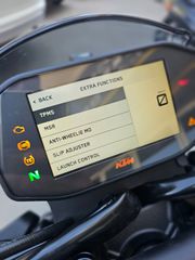 KTM 890 Duke 2022 AKRAPOVIC-thumb-35