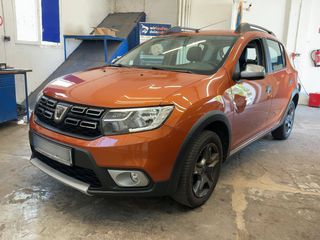 Dacia Sandero 2018 Dacia Sandero Stepway Celebration 0.9 TCe