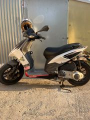 Aprilia SR 125 2013 SR 125 motart