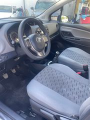 Toyota Yaris 2015 DIESEL-thumb-4