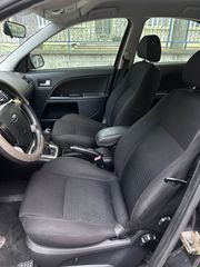 Ford Mondeo 2005-thumb-6