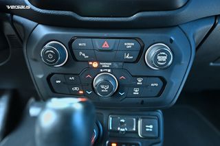 Jeep Renegade 2021 LIMITED EDITION AYTOMATO-thumb-13