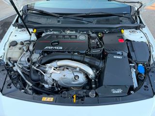 Mercedes-Benz A 35 AMG 2021-thumb-23