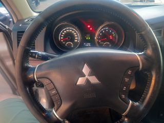 Mitsubishi Pajero 2008 3.2 DI-D INSTYLE AUTOMATIC-thumb-16