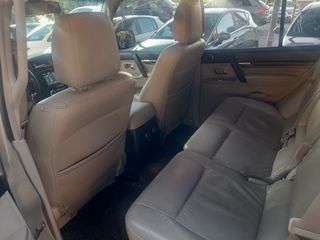 Mitsubishi Pajero 2008 3.2 DI-D INSTYLE AUTOMATIC-thumb-18