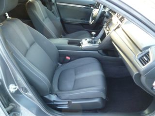 Honda Civic 2018 1.6 I-DTEC SPORT-thumb-11