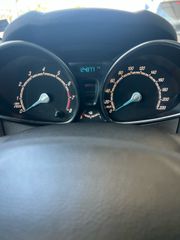 Ford Fiesta 2016 St-line-thumb-23