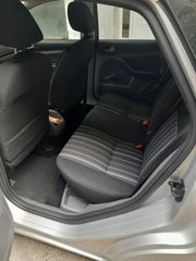 Ford Focus 2010 FOCUS 1.4-thumb-5