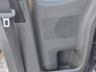 Nissan Navara 2012-thumb-24