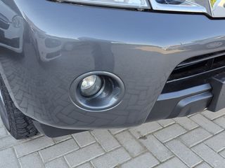 Nissan Navara 2012-thumb-10