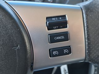 Nissan Navara 2012-thumb-20
