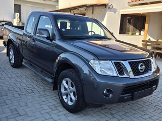 Nissan Navara 2012-thumb-1
