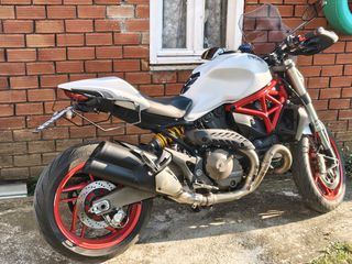 Ducati Monster 821 2015