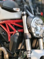 Ducati Monster 821 2015-thumb-6