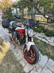 Ducati Monster 821 2015-thumb-33