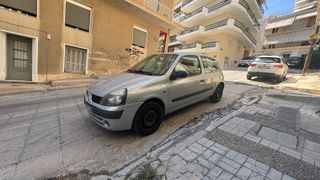 Renault Clio 2004