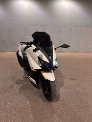 Yamaha T-Max 530 2013-thumb-1