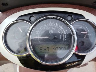 Piaggio Beverly 300i 2011 300 IE-thumb-9