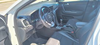Kia Sportage 2021-thumb-6