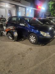 Peugeot 307 2004-thumb-1