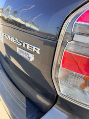 Subaru Forester 2017 DIESEL-thumb-13