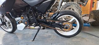 KTM 690 Duke 2009-thumb-2