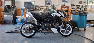 KTM 690 Duke 2009-thumb-11