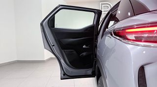 DS DS3 2023 DIESEL AUTOMATIC CROSSBACK 1.5 SELECTION NAVI/AUTOBESIKOS-thumb-22