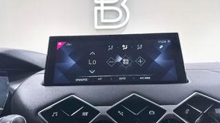 DS DS3 2023 DIESEL AUTOMATIC CROSSBACK 1.5 SELECTION NAVI/AUTOBESIKOS-thumb-34