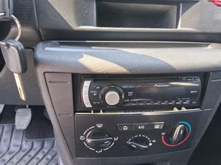 Citroen C4 2007 1.4 16V-thumb-11