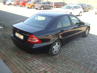 Mercedes-Benz C 180 2006-thumb-7