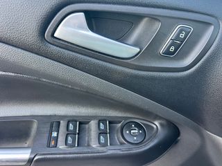 Ford Kuga 2013 Automatic-thumb-27