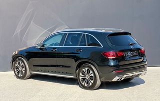 Mercedes-Benz GLC 200 2019 D-thumb-10